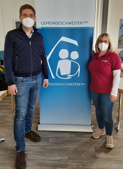 Matthias Gibhardt informierte sich bei Andreas Keßler über die Erfahrungen mit dem Beratungsangebot.