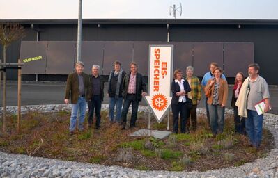 Einblicke gab es für die Kreistagsfraktion bei der Firma Conze in Roth auch in einen „Eisspeicher“.