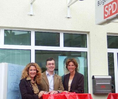 SPD-Generalsekretärin Heike Raab (links) zu Besuch im SPD-Bürgerbüro in Betzdorf