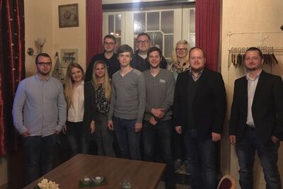 Der neue Juso-Kreisvorstand um den Vorsitzenden Philip Schimkat (4. von links) wurde auf der Kreiskonferenz gewählt.