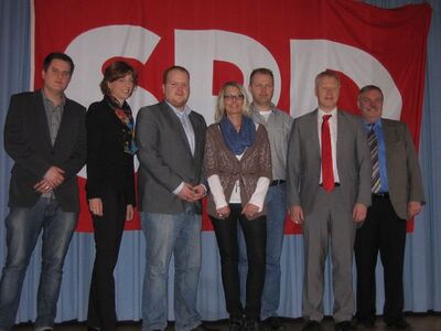 Der neue geschäftsführende Kreisvorstand um den Vorsitzenden Andreas Hundhausen (3. von links).